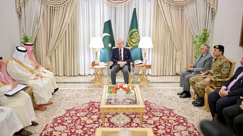 5813fa36d67885100c30f1e4ecf41a5f5ac1613d95aef394